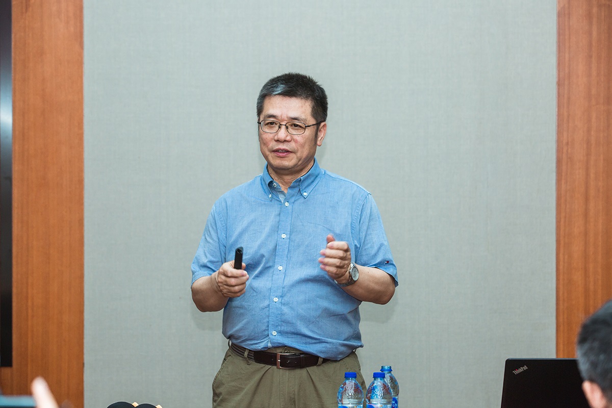 郑京海受聘清华大学访问教授